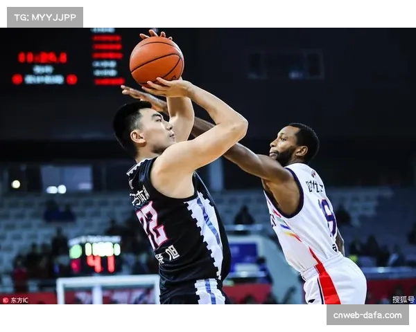 弗格横向移动速度下降 辽宁外线防守覆盖半径受制约